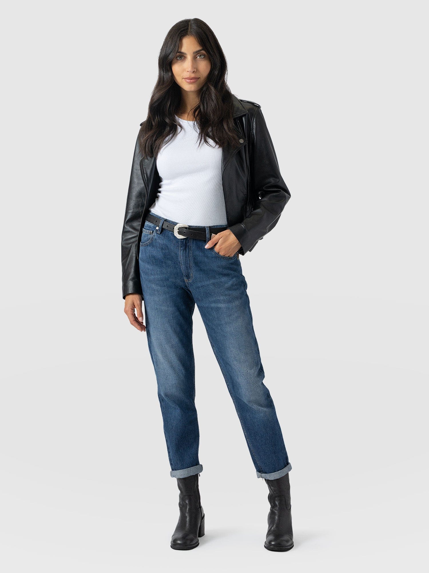 Boyfriend Jeans Mid Blue - Women's Jeans | Saint + Sofia® USA